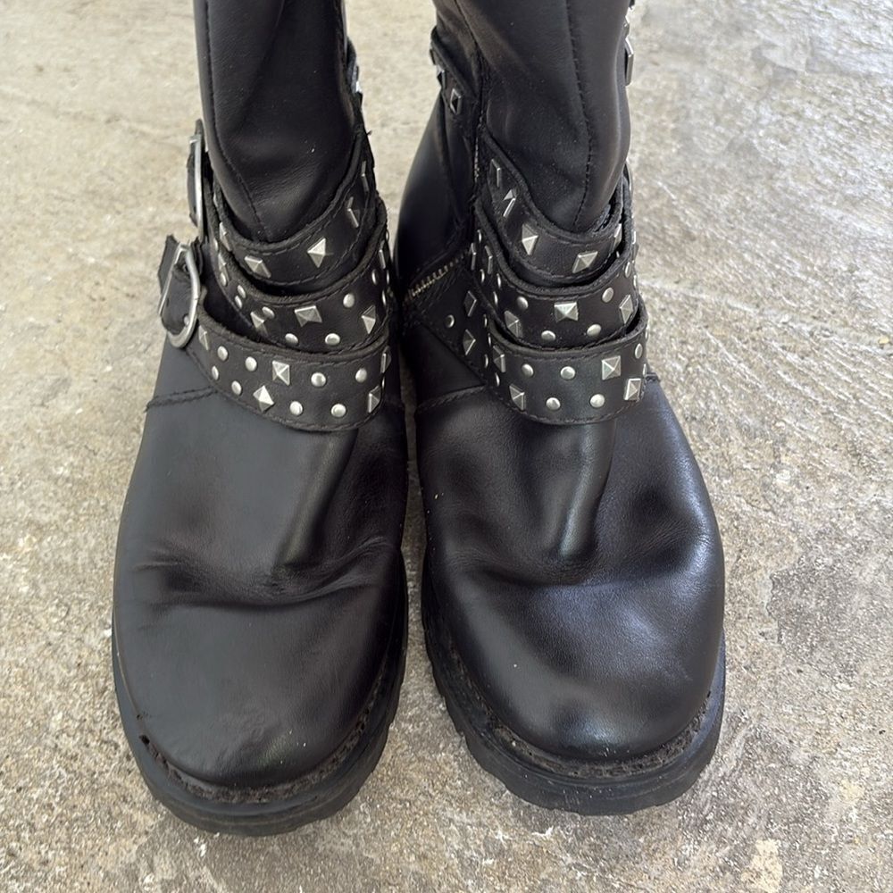 Harley Davidson motorcycle boots. - Picture 3 of 10